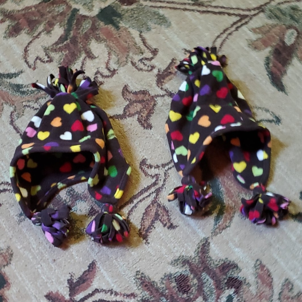2 Girls Crazy 8 hats